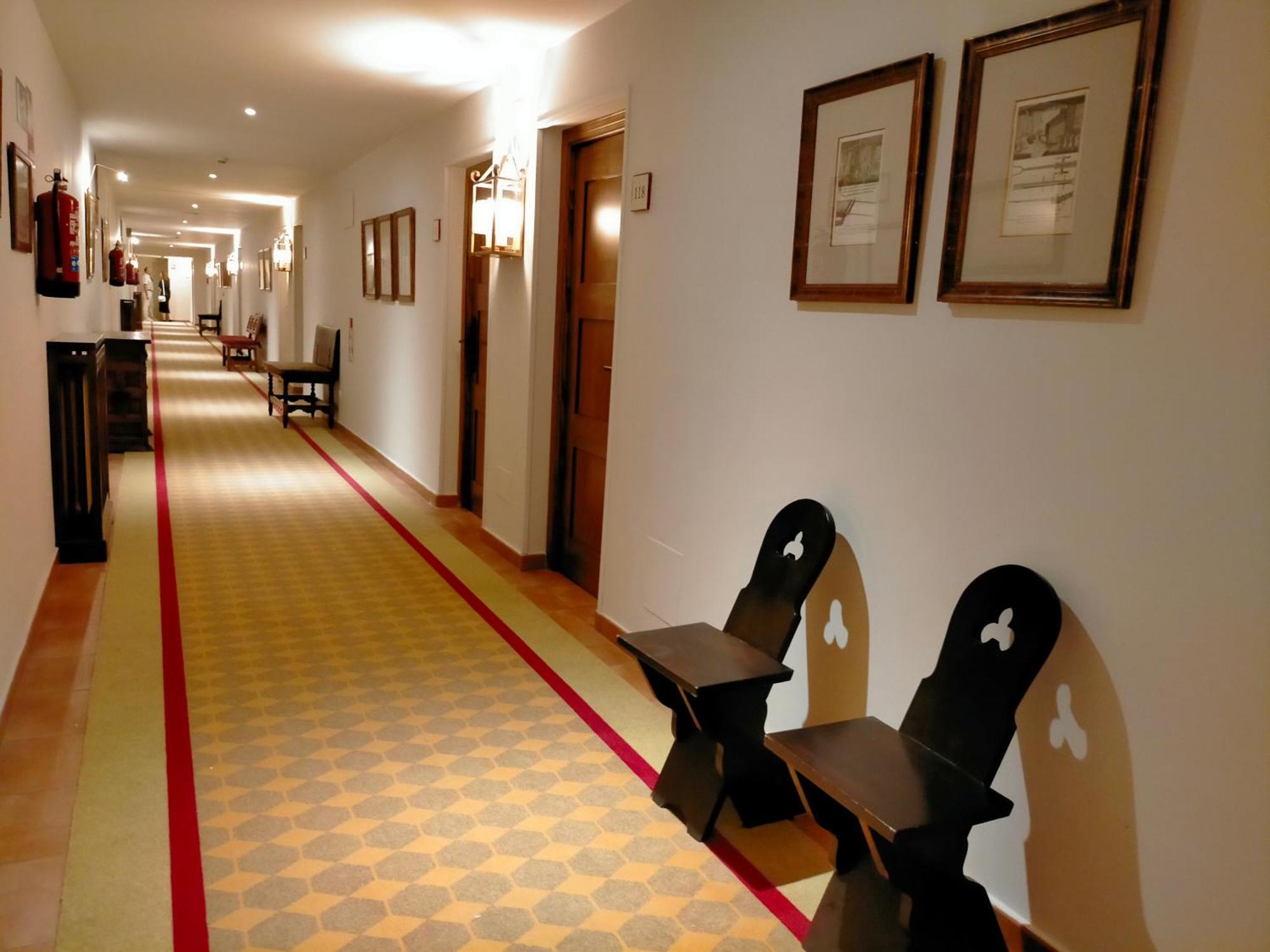 Parador De Benavente Exteriör bild