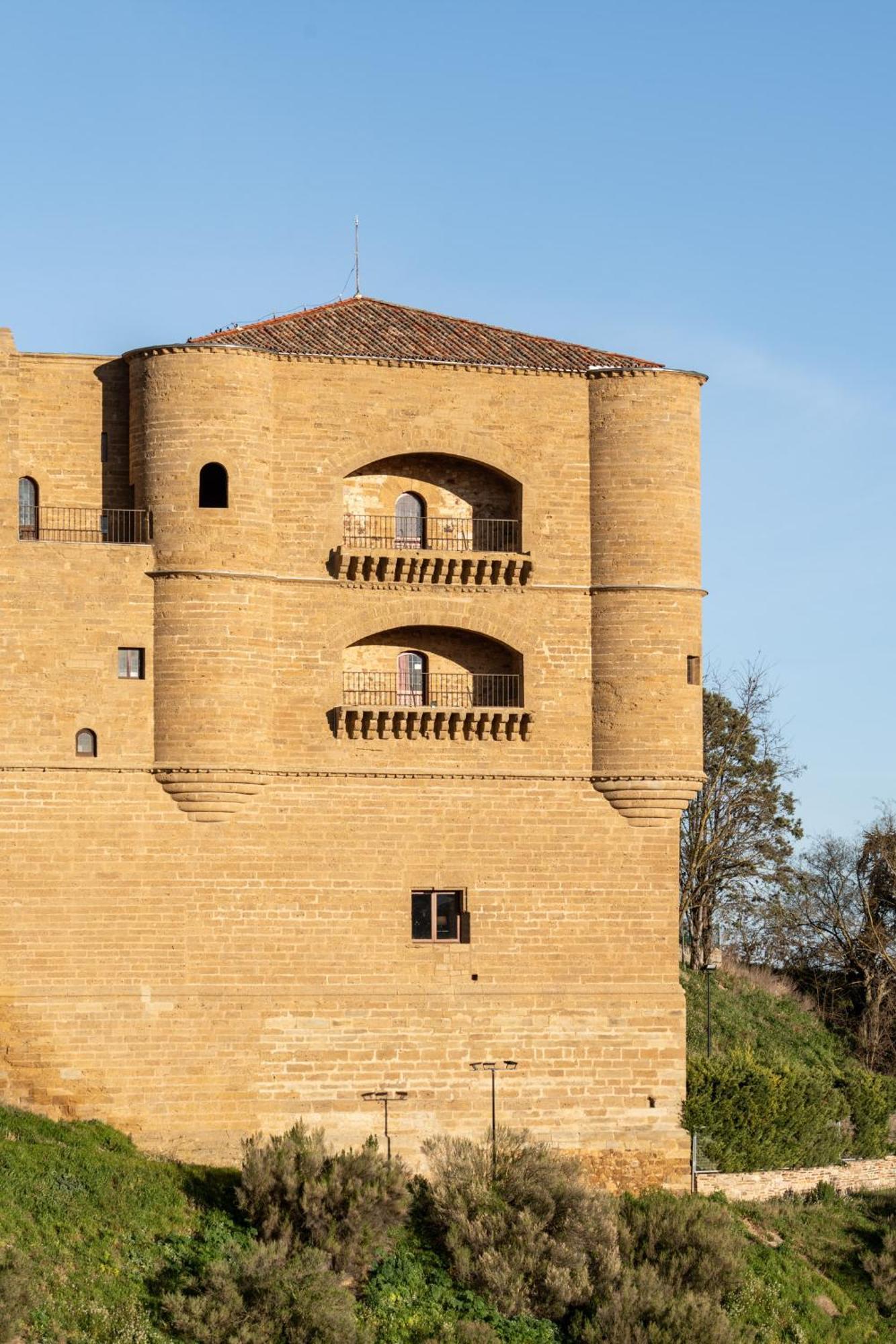 Parador De Benavente Exteriör bild