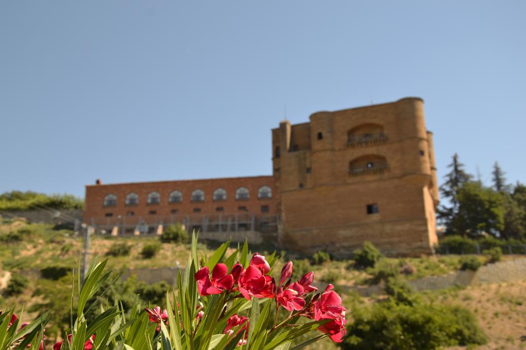 Parador De Benavente Exteriör bild